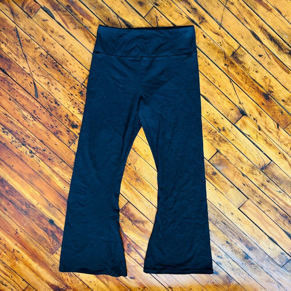 Hollister Ultra High Rise Flare Yoga Pants Bootcut Black